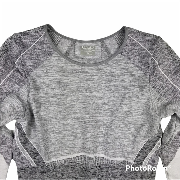 Athleta Agile Heather Gray Long Sleeve Crop Top - Picture 5 of 12